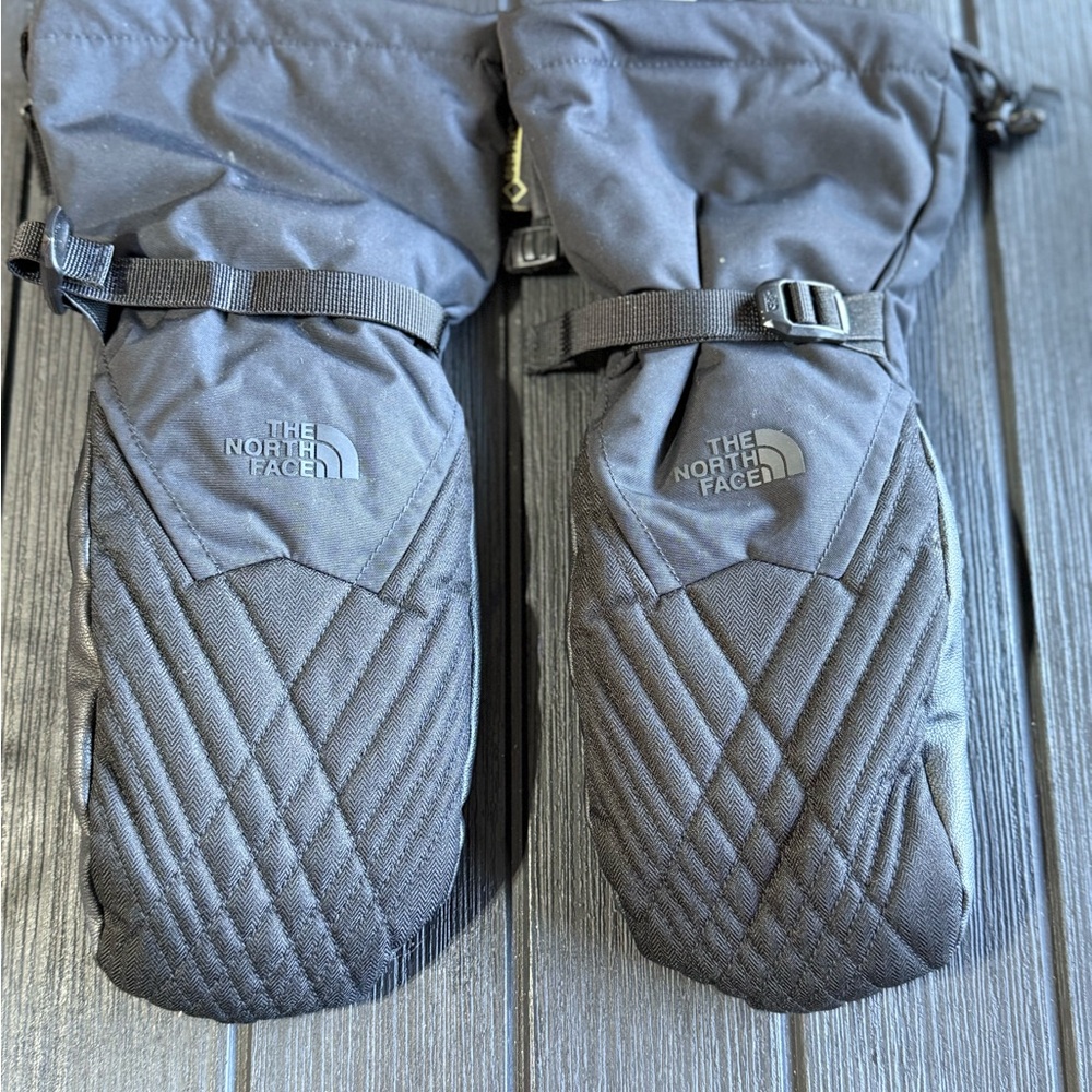 The North Face Charcoal Quilted Mittens